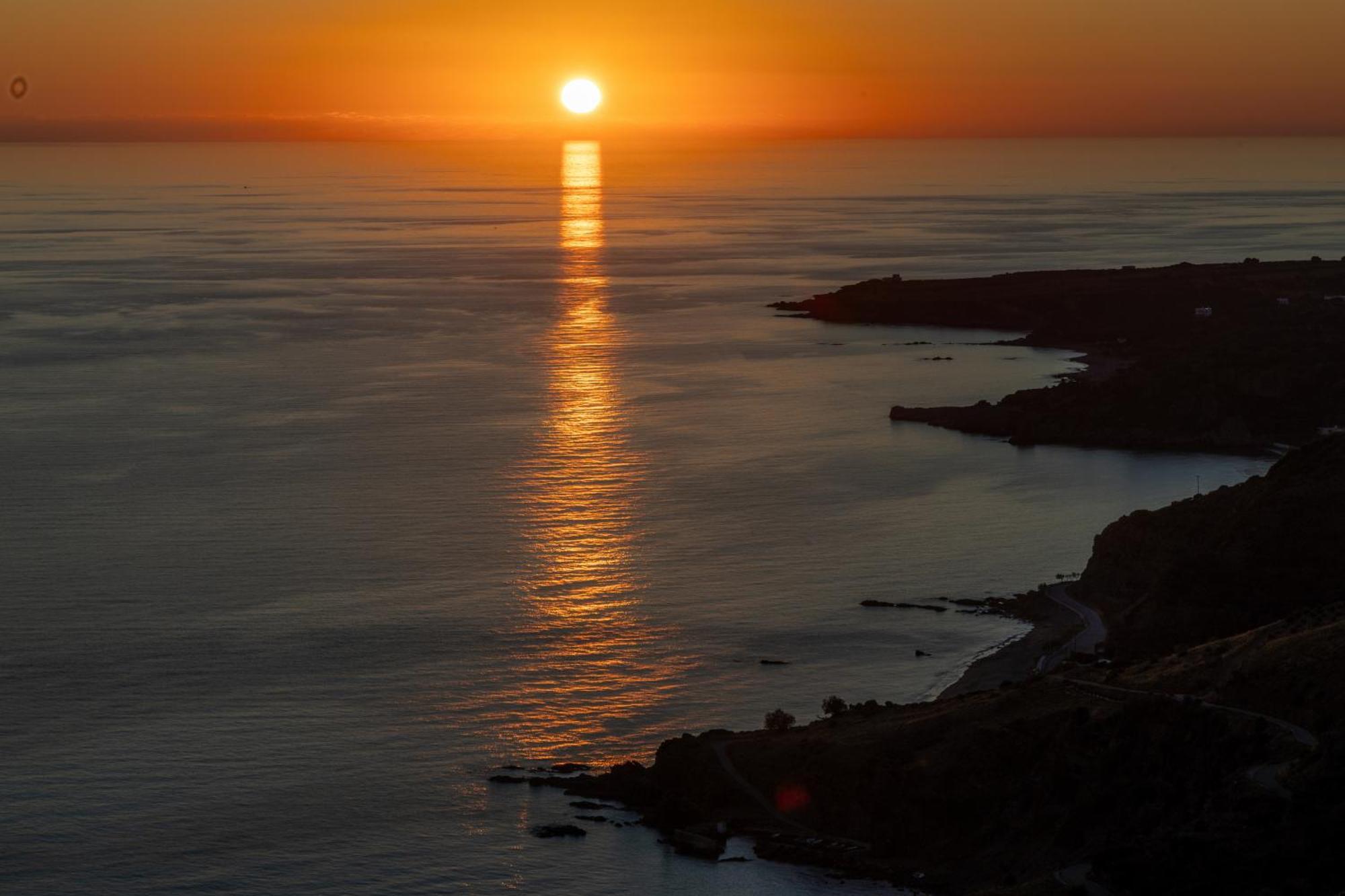 Akrotiri Panorama- Luxury Rental Apartments With Sea View Ροδάκινο Εξωτερικό φωτογραφία