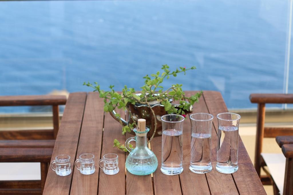 Akrotiri Panorama- Luxury Rental Apartments With Sea View Ροδάκινο Εξωτερικό φωτογραφία